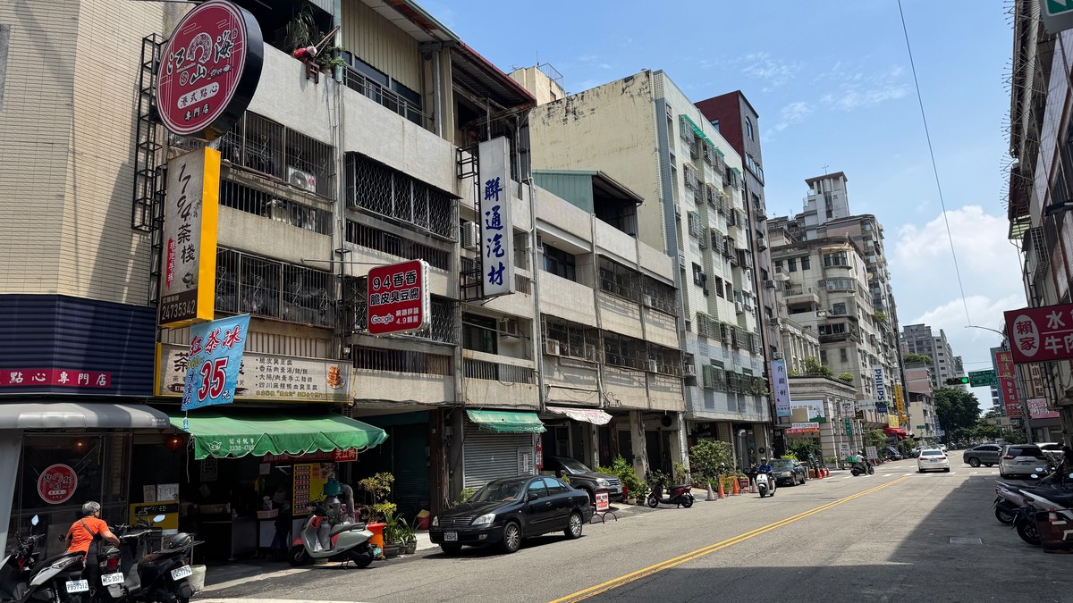 簽約時說得天花亂墜，現在卻像被丟進冷宮！專約變「孤兒」內幕曝光 | M傳媒