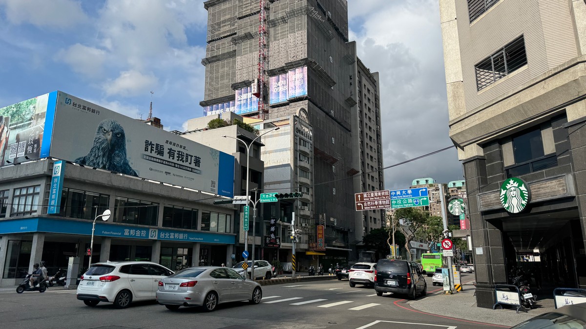 景氣翻身信號亮起！製造業回溫帶動信心　房市微幅升溫、買氣回流「降價風」成關鍵 | M傳媒