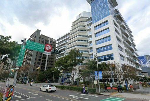 外國人瘋淡水買房！26%新北外資選此區　在地人憂：我們還住得起嗎？ | M傳媒