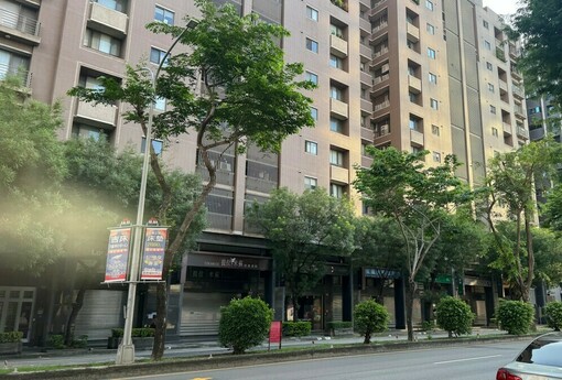 開名車去看房，房仲態度會不一樣嗎？網友怨房仲「問什麼都回：就你看到的這樣」| M傳媒