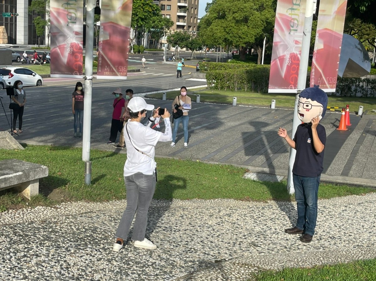 現在市場上根本沒人願意出價，連來看屋的人都少了一半。但你的房價真的跌了嗎？ | M傳媒