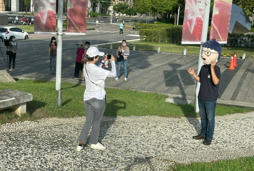 現在市場上根本沒人願意出價，連來看屋的人都少了一半。但你的房價真的跌了嗎？ | M傳媒