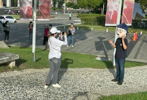 現在市場上根本沒人願意出價，連來看屋的人都少了一半。但你的房價真的跌了嗎？ | M傳媒