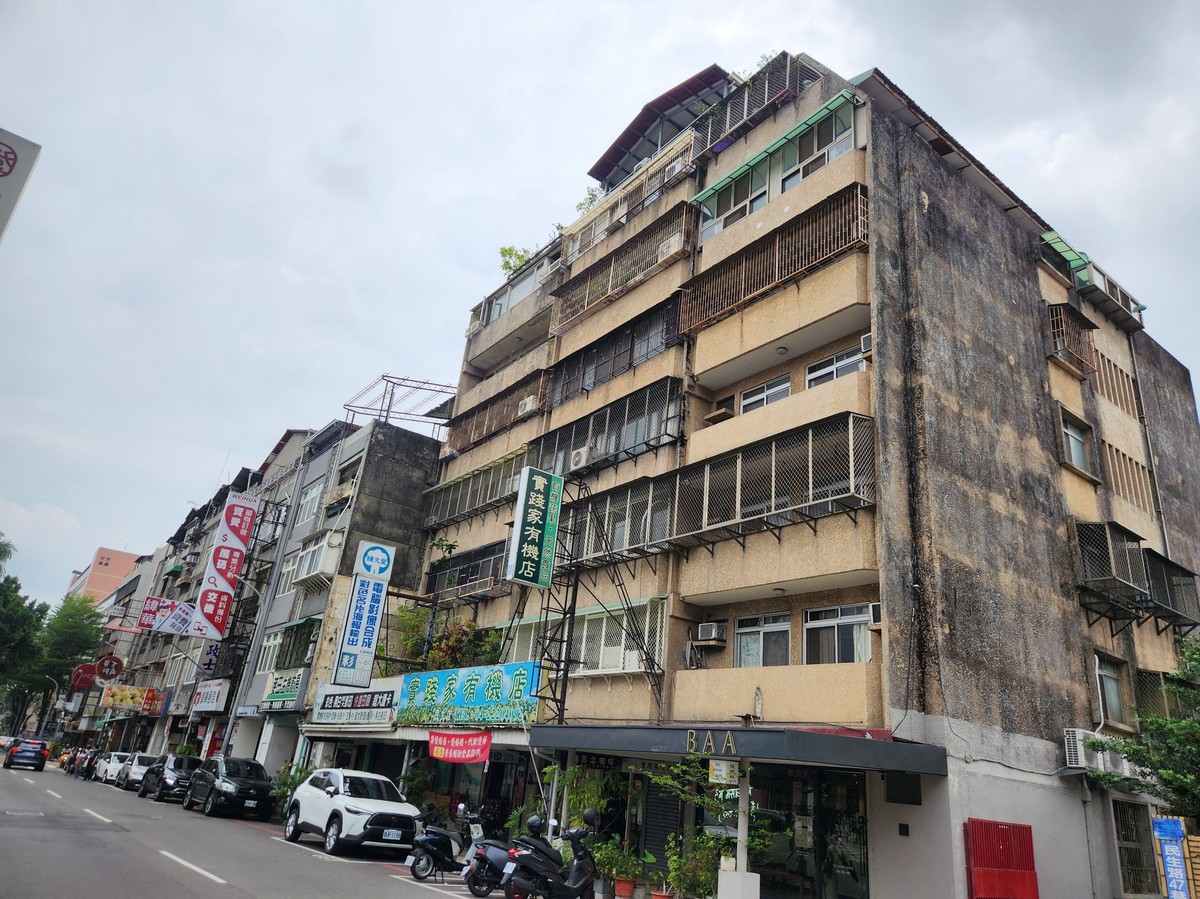 新古屋 vs 老公寓：存到頭款就能畢業，專家提醒決定未來30人生關鍵 | M傳媒