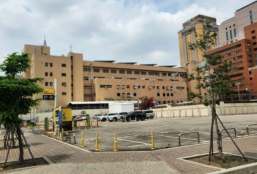 病榻前的財務覺醒：賣房變現2000萬，他為何選擇「租房過日子」| M傳媒