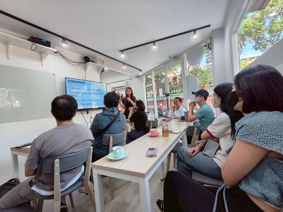 神秘「見面談」曝光！買賣雙方隔小房間，房仲心理戰全程操控 | M傳媒