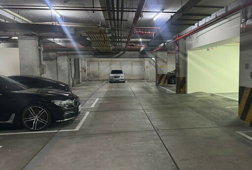 建商喊「車位快賣光」結果實登一年沒動？內行揭三大套路：你看到的熱銷可能是假的 | M傳媒