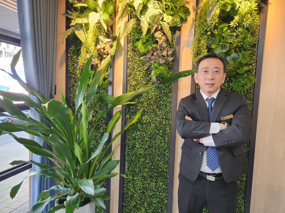 房市三季失溫！製造業狂飆下，你還在等房價崩盤嗎？達人揭自住買房真相 | M傳媒