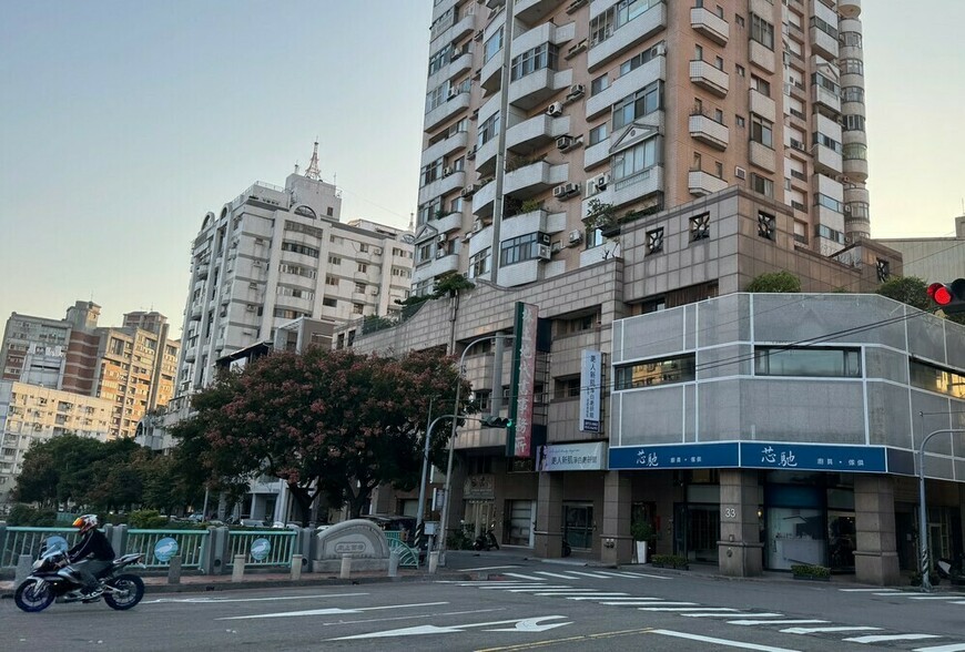 「別家能裝，為何我不能？」陽台加裝外推凸窗，主管機關函文曝關鍵：規約說了算！ | M傳媒