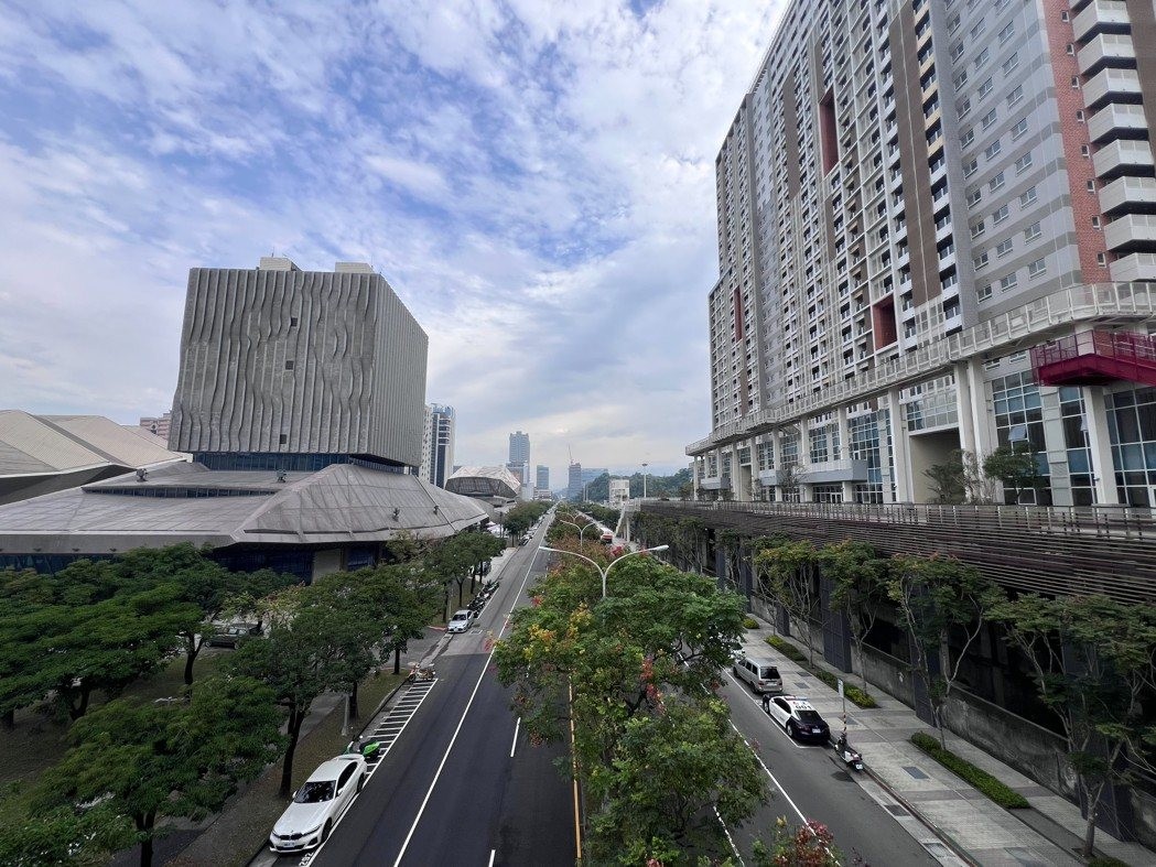 從地面綠到天際線：北市「綠容率」元旦上路，以社宅示範打造立體降溫城市 | M傳媒