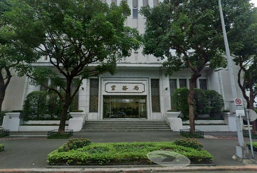 利率「連七凍」、管制不放鬆：央行鷹派鐵腕下的2026年房市變局 | M傳媒