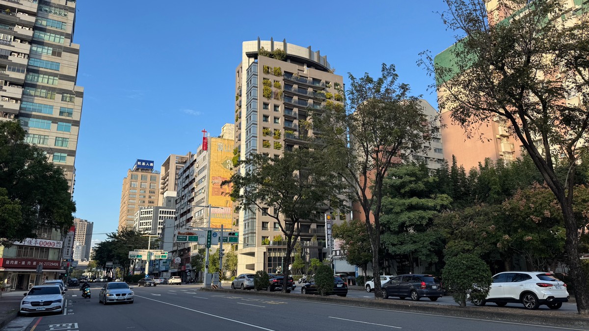 父母老了，該送安養中心嗎？孩子的孝心與長輩的尊嚴，誰來平衡？  | M傳媒