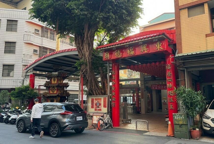 「月入12萬，還是買不起房？」高薪世代真相：你不是不努力，是錢根本動不了 |  M傳媒 