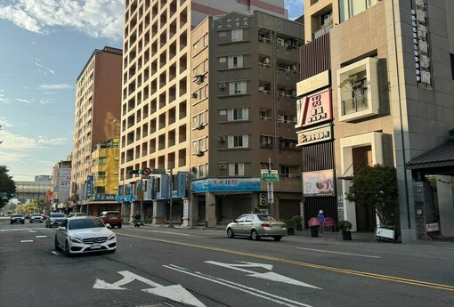 賣壓真相，從2500萬喊到1900萬 才成交  屋主：市場早就不演了 | M傳媒