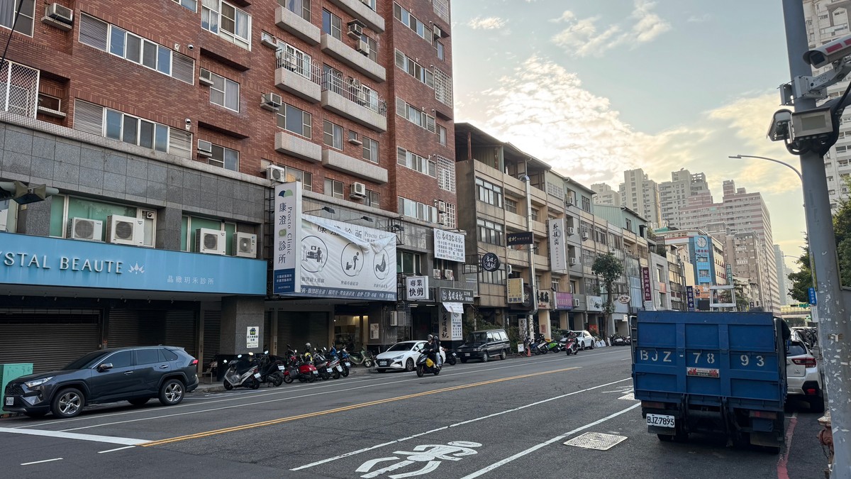 「營建熱、不動產冷」雙線分裂：央行精準控盤房市真相 | M傳媒