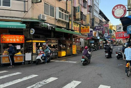 都更讓城市亮眼，但生活氣息正在消失  未來生活只剩外賣與AI ? | M傳媒