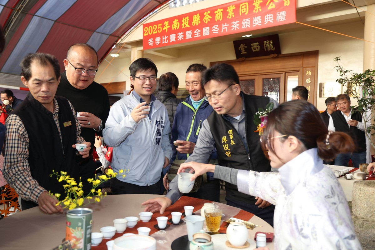 南投好茶・韻味傳承！114年冬季暨全國冬片茶評鑑頒獎典禮 三光國中絲竹悠揚揭序幕 特等茶王開罐飄香李氏家園