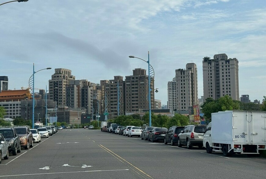 2025年房市十大負指標全紀錄！從量雪崩到業者苦撐，「金龍海嘯」來真的&nbsp;| M傳媒