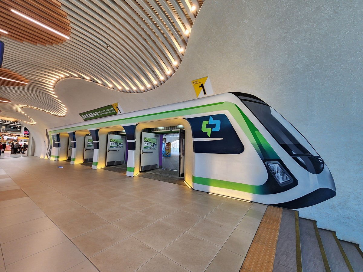 北宜高鐵引四千億論戰！張景森批「史詩級錯誤」　中央、地方激辯去留 | M傳媒