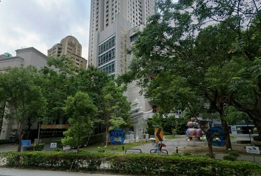 一支手機就能創業？網拍族小心踩稅線　台中稅務局揭「住家賣貨」三大關鍵