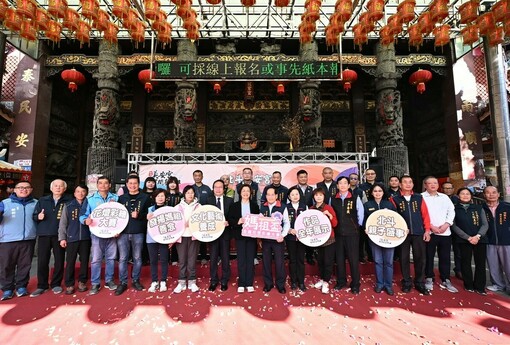 千人揮灑創意 北斗奠安宮媽祖盃全國花燈彩繪大賽熱鬧登場