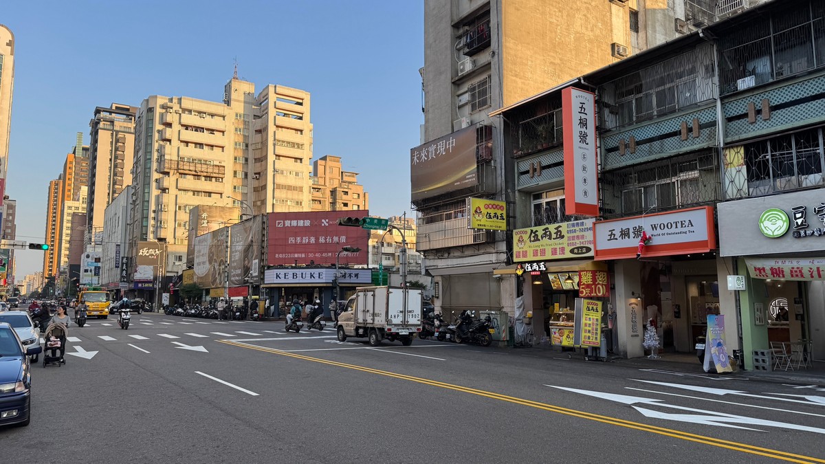 分紅從7個月砍到剩2個月，房仲業「薪」情崩壞：以前賺的叫運氣，現在賠的叫實力