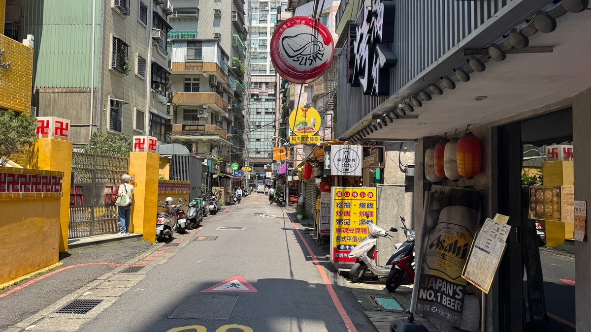 一場買房時間差的奇觀：同一市場，兩種完全不同的心情