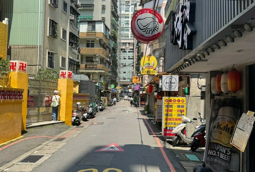 一場買房時間差的奇觀：同一市場，兩種完全不同的心情