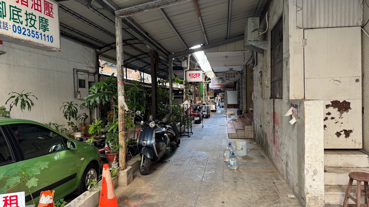 本土工一天切一戶，外勞兩天幹完60戶！老闆怒吼：我是蠢嗎？