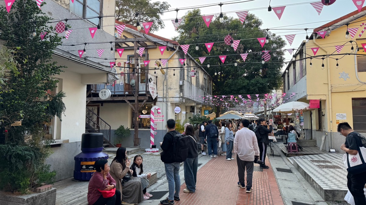 年薪300萬嫌32K女友不上進？工程師被嗆爆：你養貓會嫌牠不賺錢嗎？