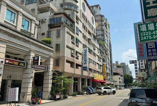 我只是想買個房子安定下來，沒想到仲介一句話，讓我整個心都冷了