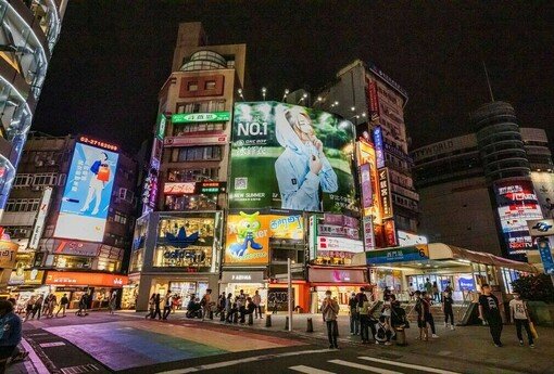 賞燈兼玩樂！商圈響應燈節推各式優惠、活動等你來 台北燈節攝影比賽將開跑