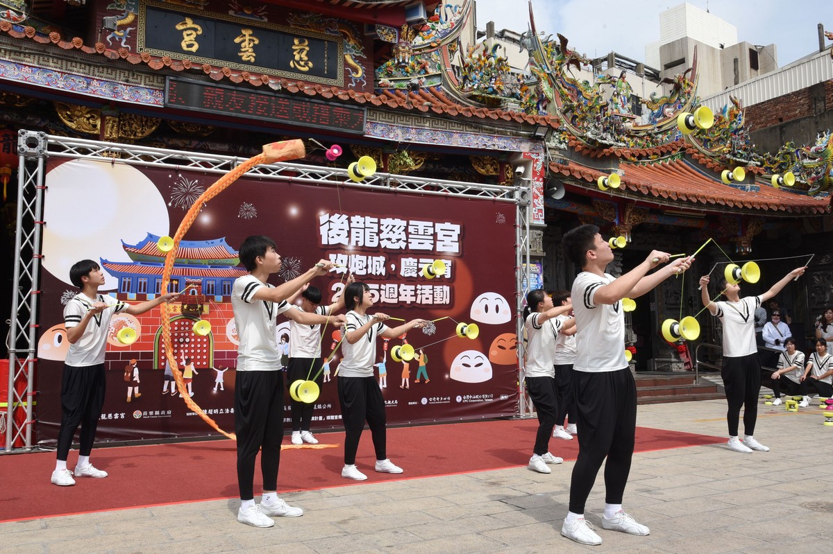 慈雲宮攻炮城、慶元宵　歡迎觀賞《超級夜總會》並體驗特有民俗