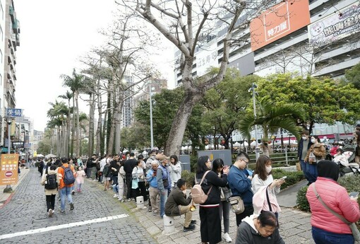 「2026新竹過好年」元宵晚會登場 高虹安市長與RODY跳跳馬陪市民嗨翻元宵夜