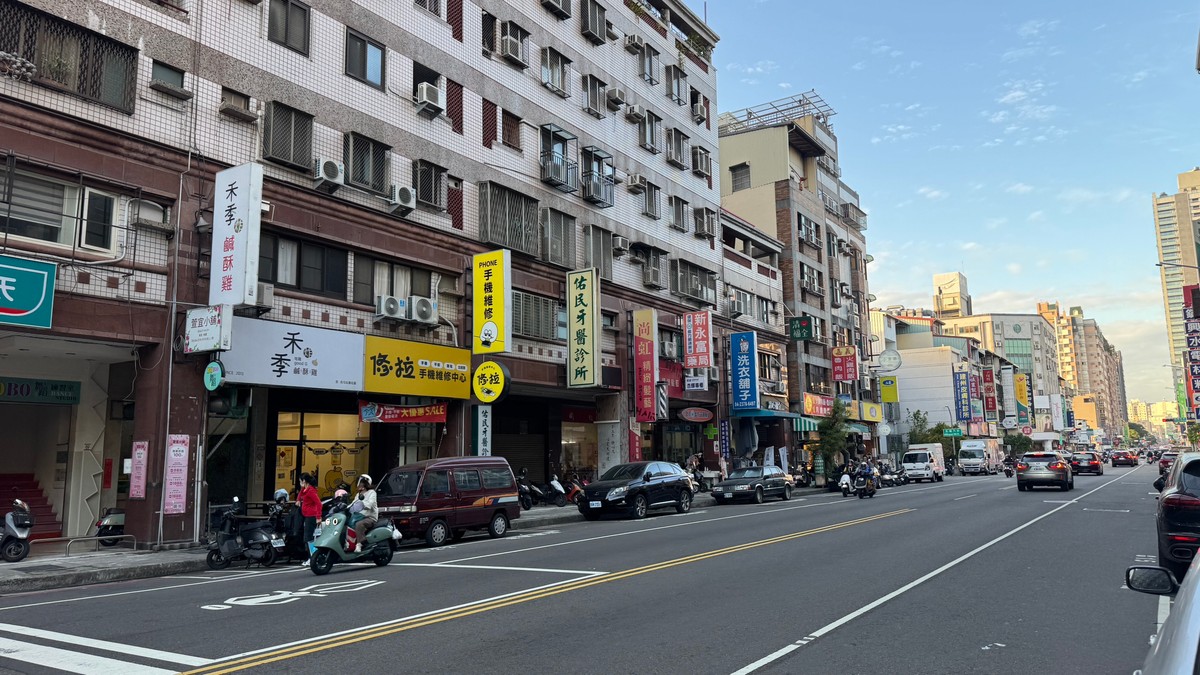 斜槓房仲的真實人生：早上外送、下午賣房、晚上繼續送，他說：只有相信，才會看見