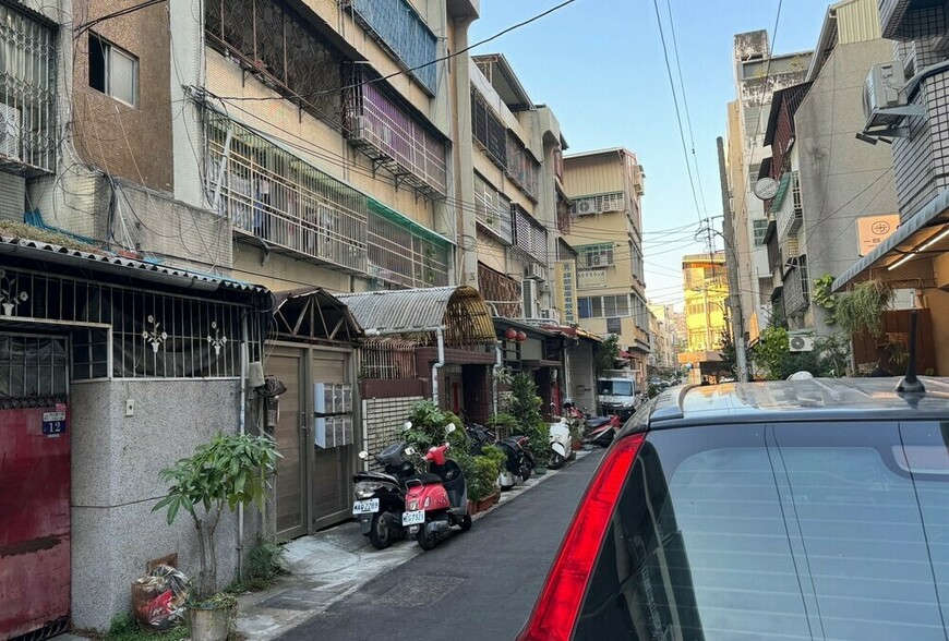 台中30年老華廈開價1250萬，最後56折才賣掉？這新聞有鬼吧！