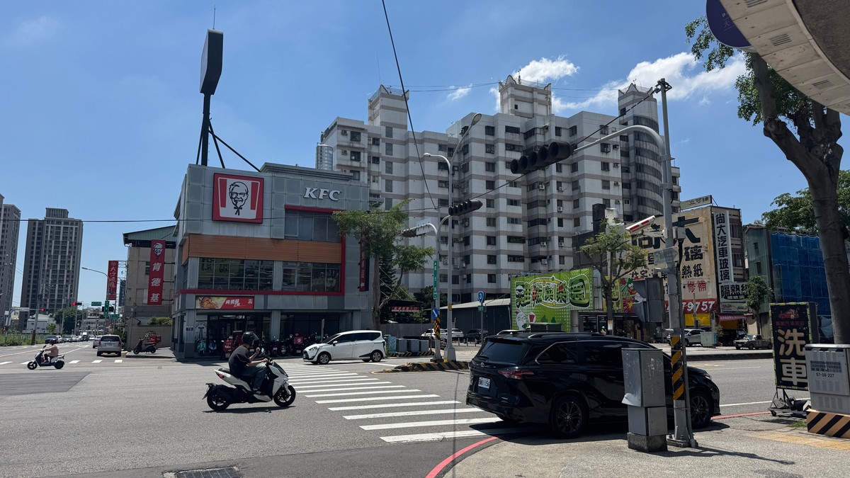 頂樓基地台問題：買了能要求拆除嗎？法律給你的答案是「可以」