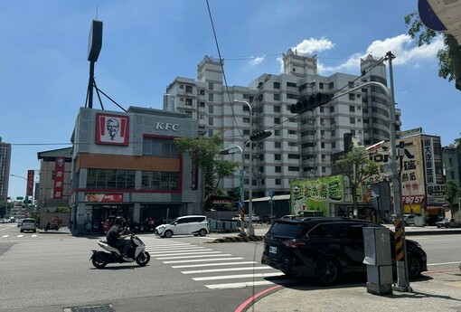 頂樓基地台問題：買了能要求拆除嗎？法律給你的答案是「可以」