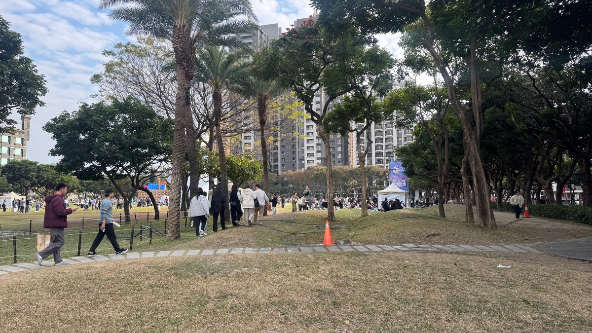 社宅蓋太好，誰還想租一般房子？一個「居住正義」背後的尷尬問題