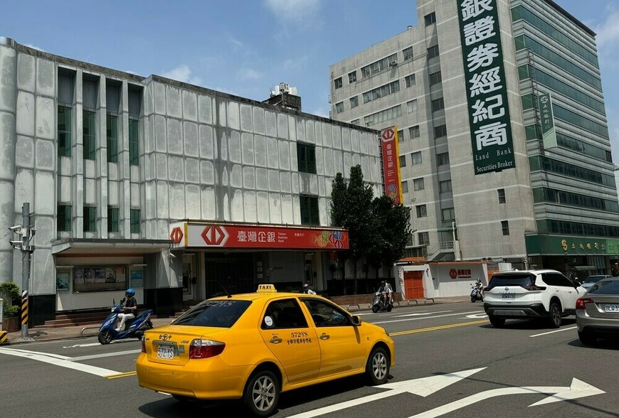 房貸族躺著也中槍！中東戰火燒到家，利率會不會過3%