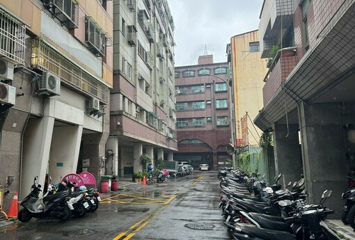 社宅政策轉彎！25萬戶直接興建縮水，包租代管能補位嗎？