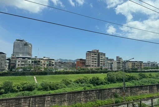 法拍農地若用來務農，可申請免繳土地增值稅