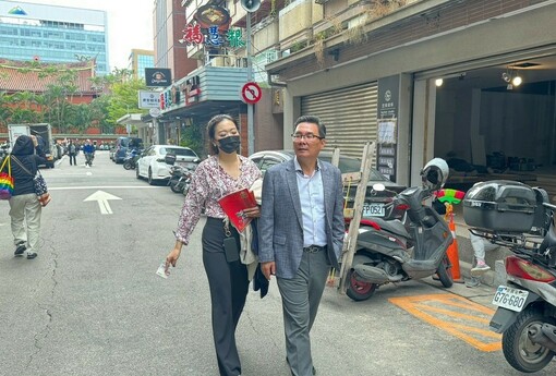 房仲危險了？AI已會算房價、整理行情、回覆買家問題... 隔壁房仲還能撐多久？