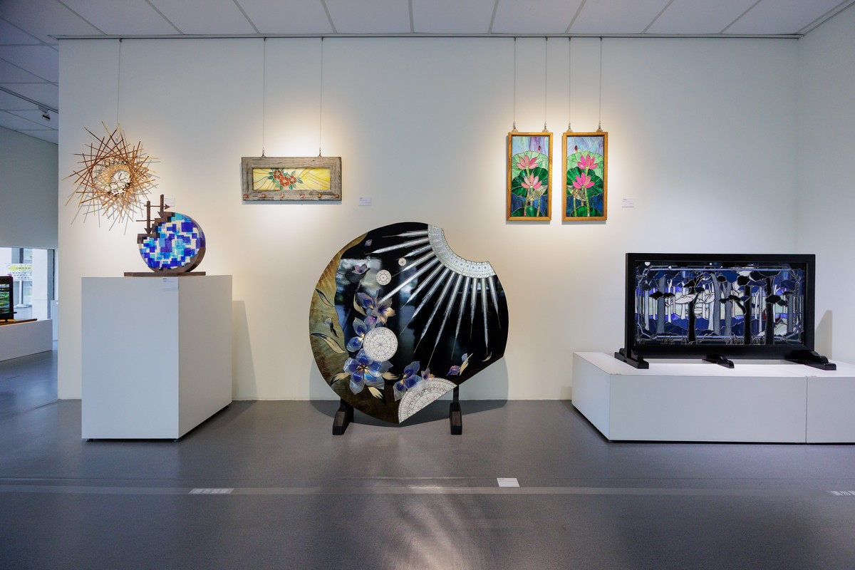 《成其間》臺日玻璃藝術交流展開幕 高虹安市長：用玻璃展現「生活即是藝術」