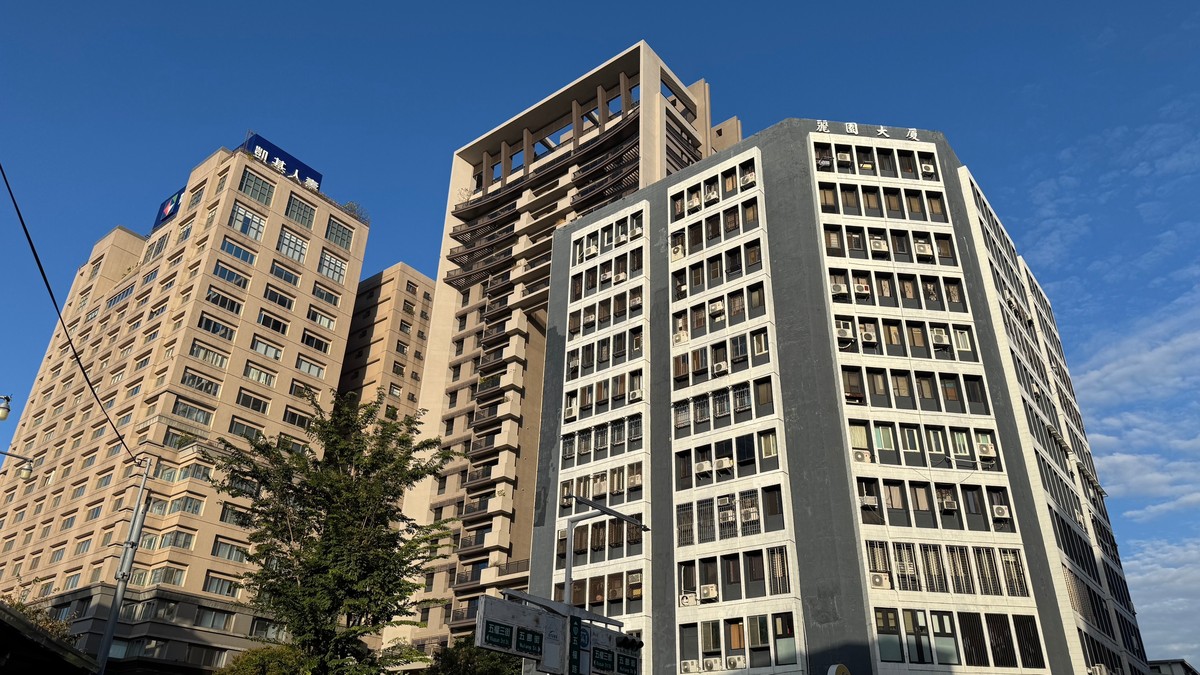 央行按兵不動是假象？楊金龍釋出緊縮訊號　市場已在押注6月升息