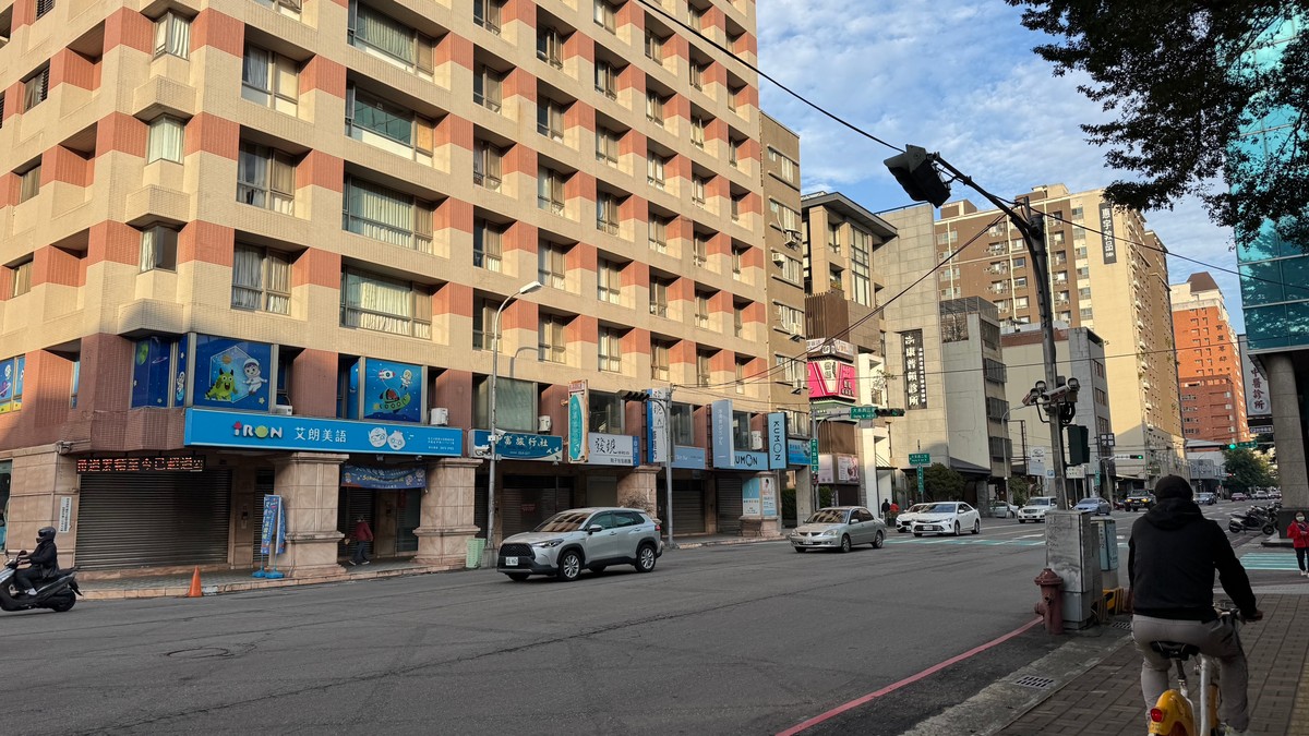 租屋族硬起來！房東嗆「申請租補就漲租」？檢舉他逃漏稅，連補帶罰5年