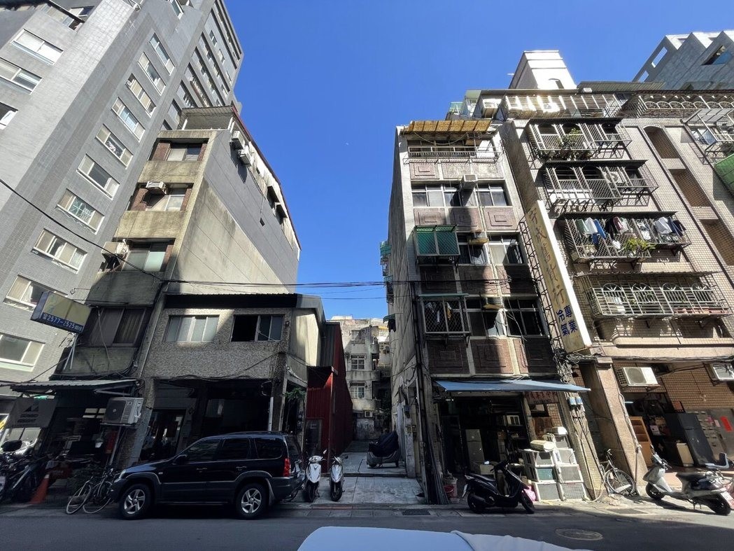 國有地不再當「釘子戶」！住都中心危老協參再建功，河堤段22坪碎地變身14層大樓