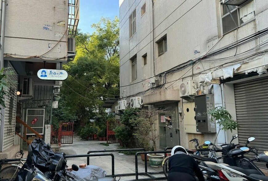 租屋族醒醒！包租代管只是房東肥肉，老破小、隔套、違建還是你住的