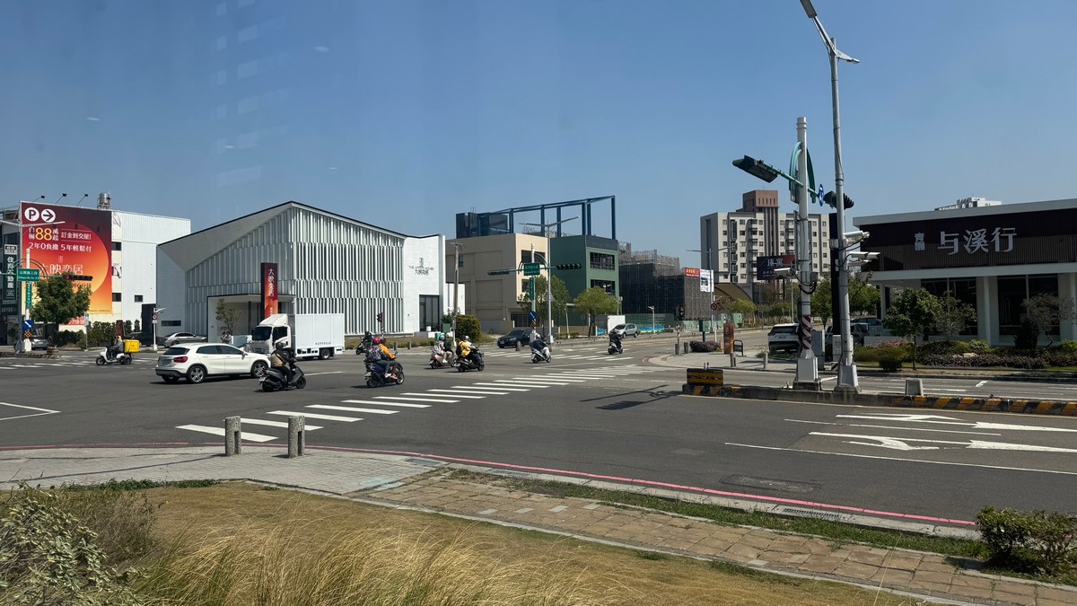 中小建商只剩一條路！賣厝阿明：讓利要一次到位，拖下去只會被大建商吞掉