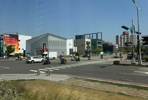 中小建商只剩一條路！賣厝阿明：讓利要一次到位，拖下去只會被大建商吞掉